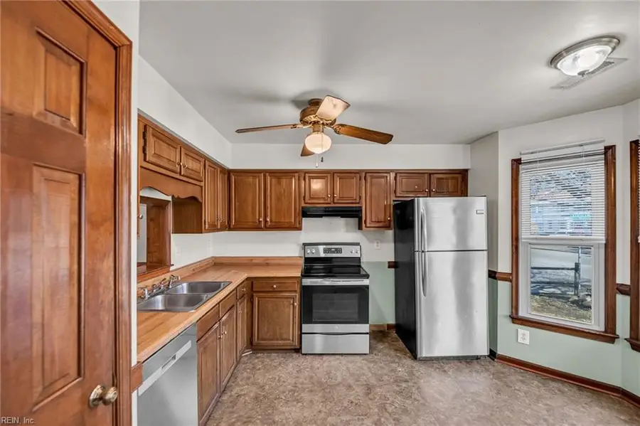 261 Weller Boulevard, Virginia Beach, VA 23462 - #2