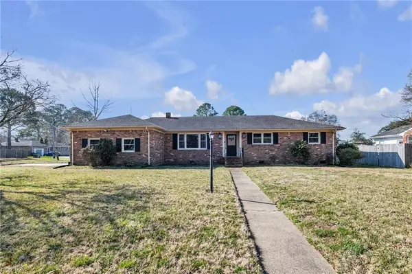 524 Summit Ridge Drive, Chesapeake, VA 23322