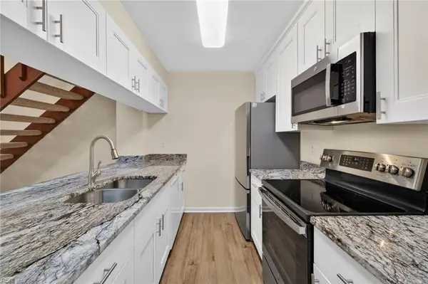 4686 Greenlaw Drive, Virginia Beach, VA 23464