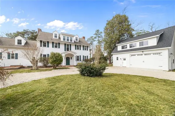 988 Michaelwood Drive, Virginia Beach, VA 23452