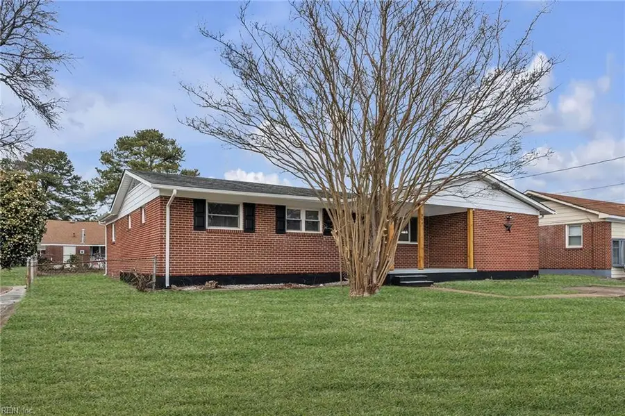 904 Darren Drive, Portsmouth, VA 23701 - #2