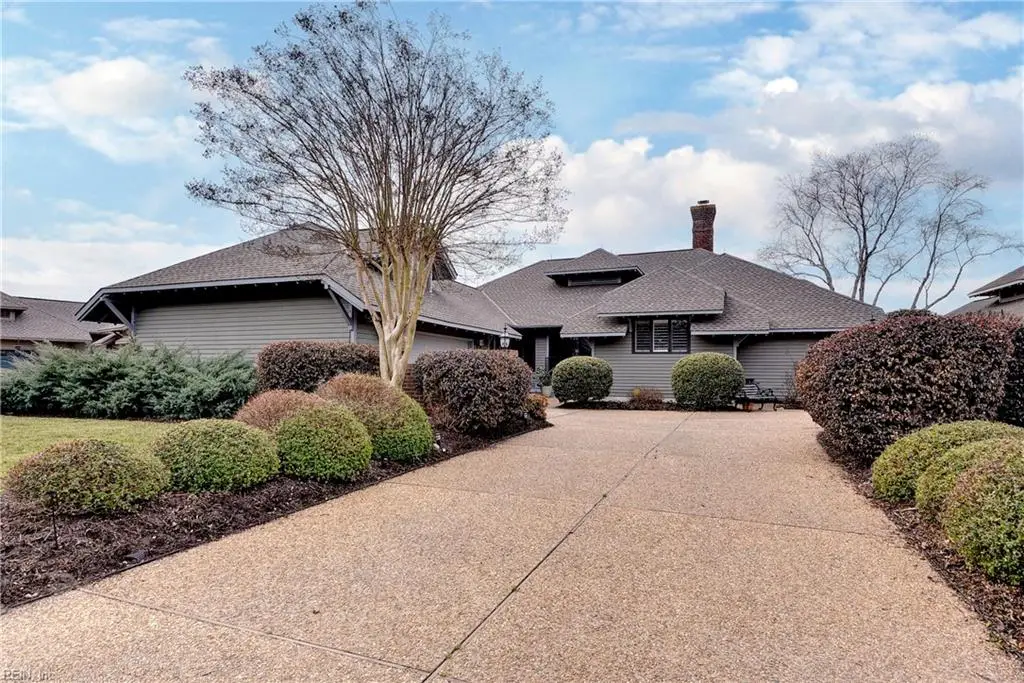 105 Roger Smith, Williamsburg, VA 23185 - #1