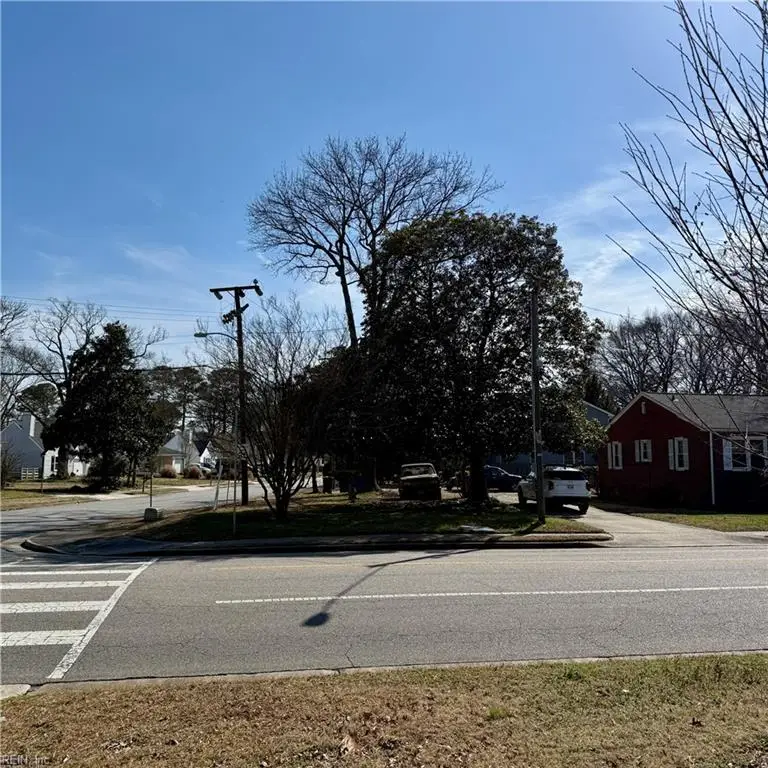 1055 Norfolk Avenue, Virginia Beach, VA 23451 - #2