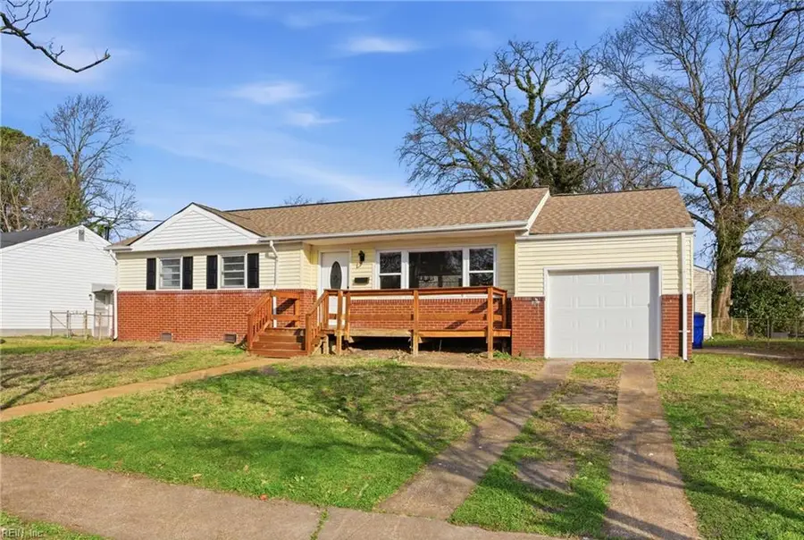 1864 Branchwood Street, Norfolk, VA 23518 - #2