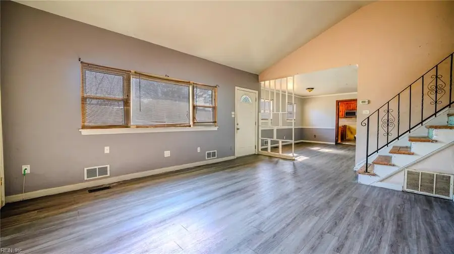 920 Sherry Avenue, Virginia Beach, VA 23464 - #2