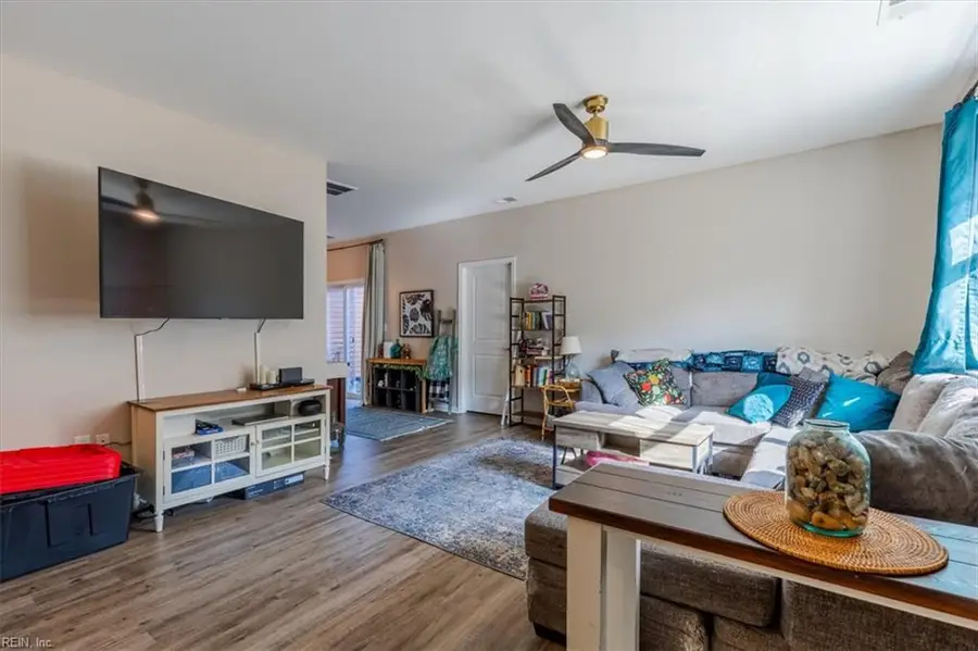 2644 Leytonstone Drive, Chesapeake, VA 23321 - #3