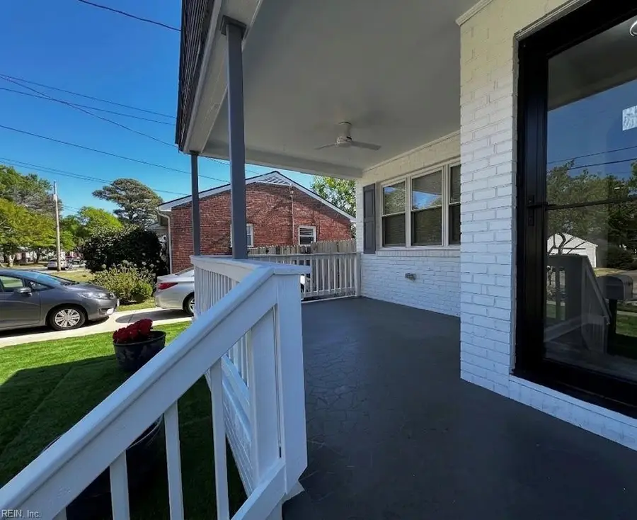 131 Forsythe St Street, Norfolk, VA 23505 - #2