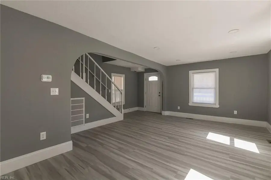 207 S 7th Street, Suffolk, VA 23434 - #2