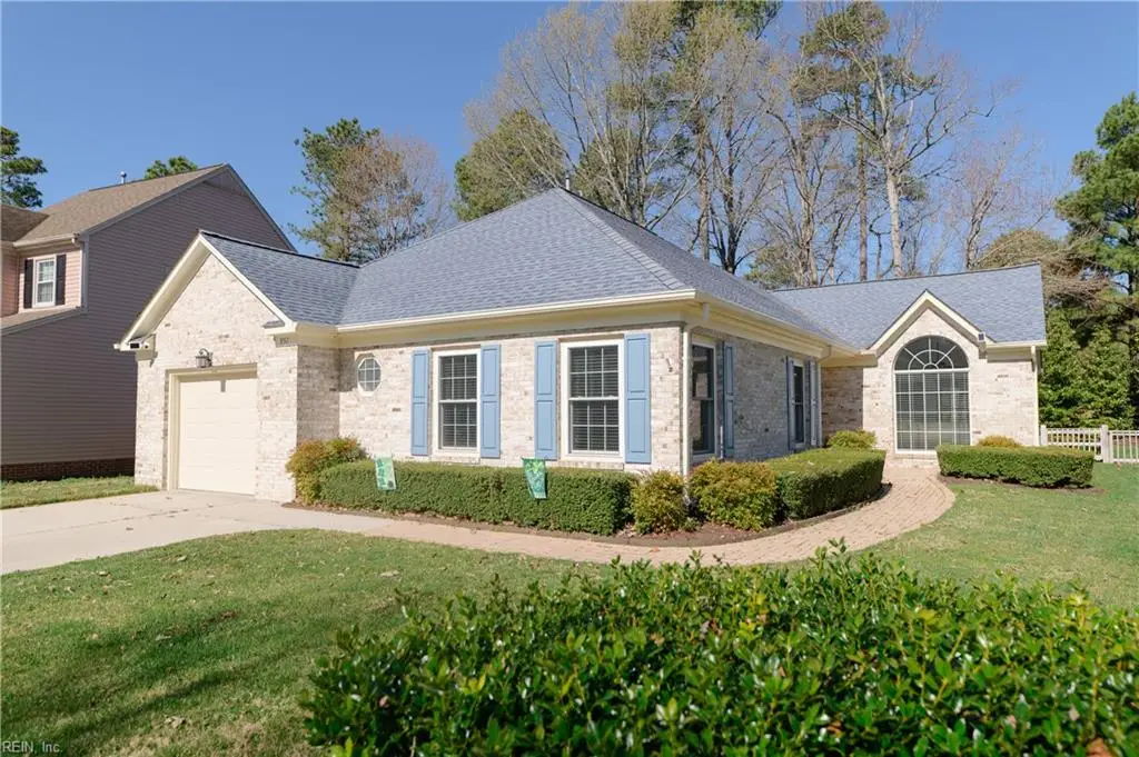 957 Heathland Drive, Newport News, VA 23602 - #1