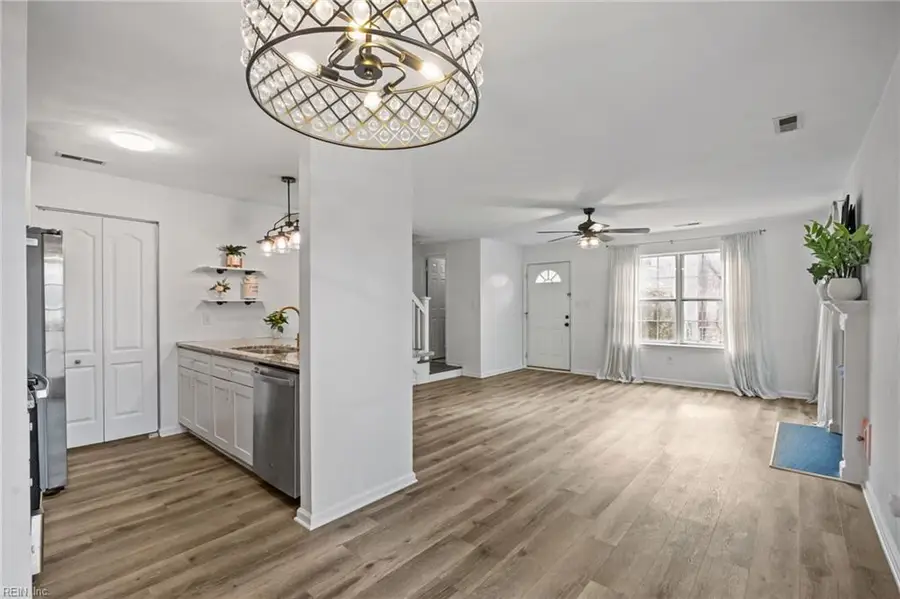 2513 London Pointe Drive, Virginia Beach, VA 23454 - #2