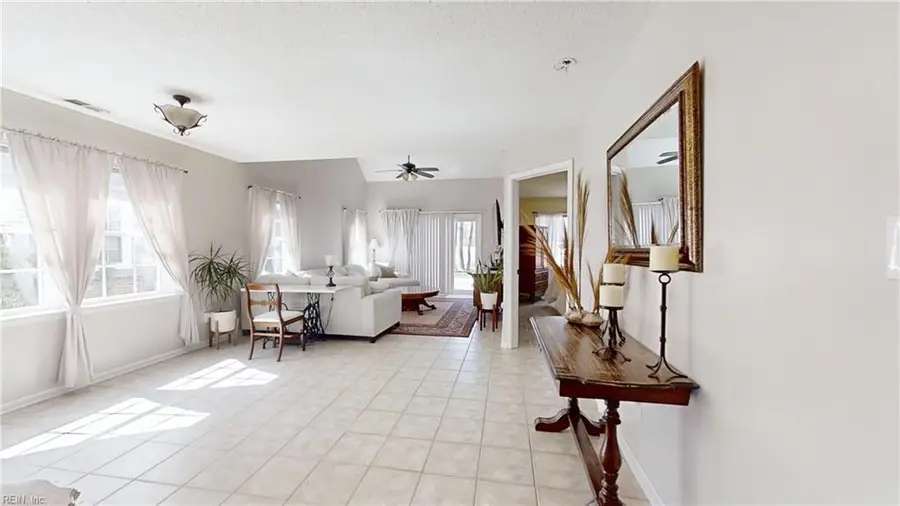 1015 Winged Foot Court #A, Chesapeake, VA 23320 - #2