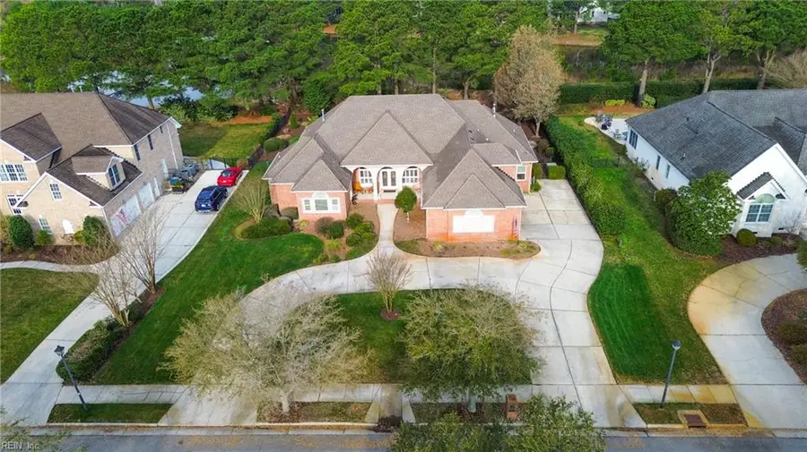 3185 Stonewood Drive, Virginia Beach, VA 23456 - #2