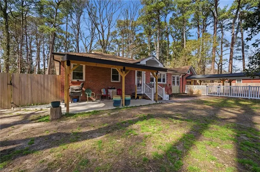 824 E Sparrow Road, Virginia Beach, VA 23464 - #2
