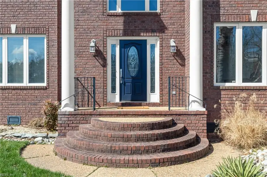 2405 Morgans Point Drive, Virginia Beach, VA 23456 - #2