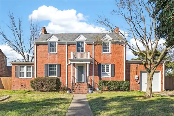 1200 N Fairwater Drive, Norfolk, VA 23508