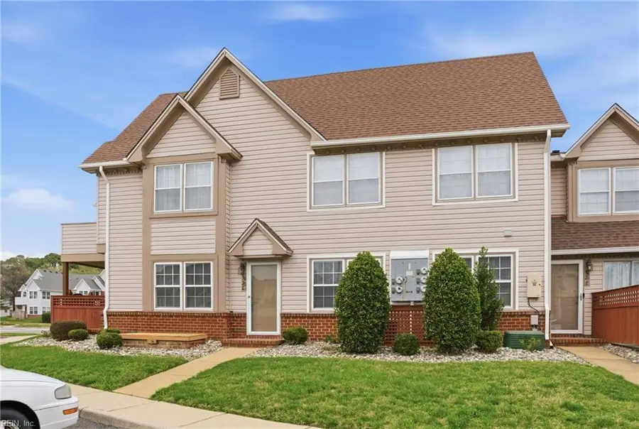 3825 Rivanna River Reach #-3825E, Portsmouth, VA 23703 - #3