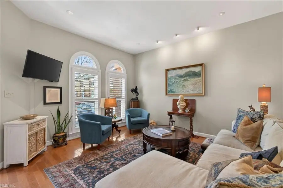 139 Crawford Parkway #20, Portsmouth, VA 23704 - #2