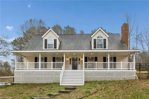 6525 Hickory Knoll Road, Gloucester, VA 23061