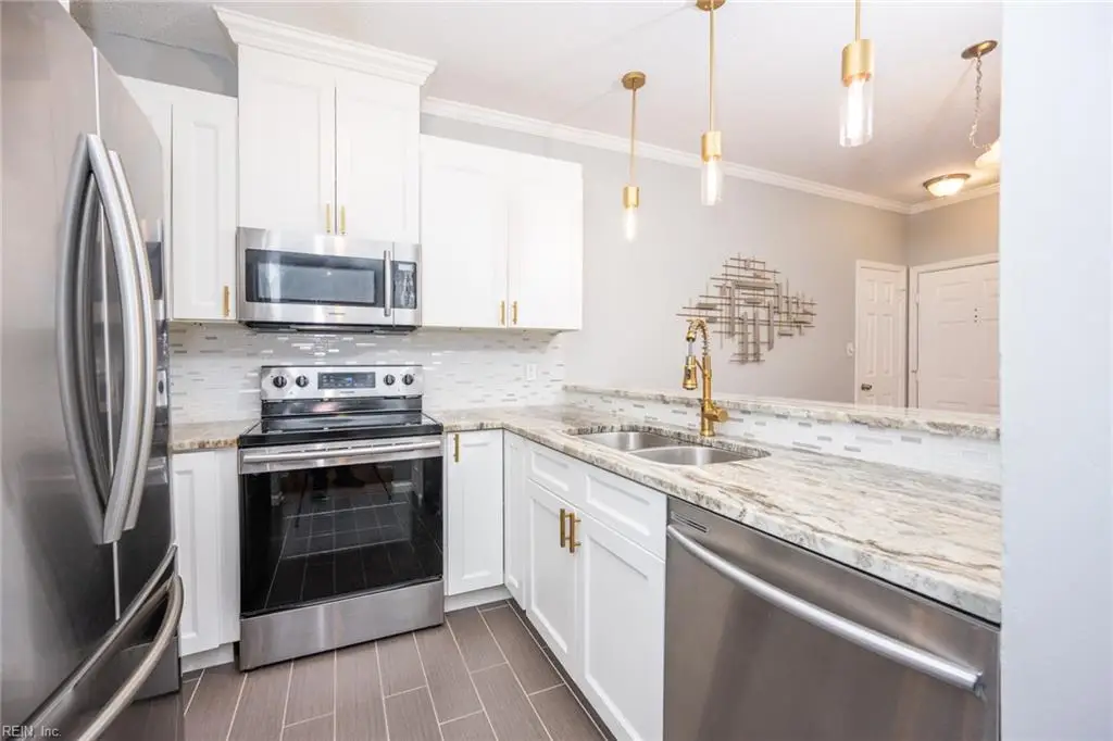 230 College Place #226, Norfolk, VA 23510 - #1