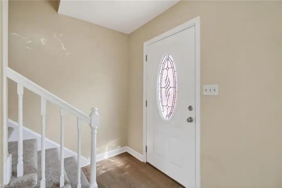 614 Harbour Drive N, Chesapeake, VA 23320 - #2
