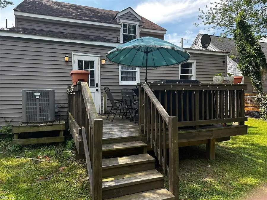 109 E Cummings Avenue, Hampton, VA 23663 - #2