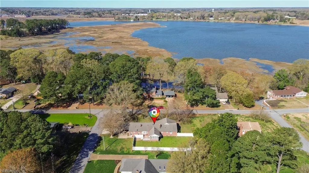 307 Ridgeland Drive, Smithfield, VA 23430 - #1