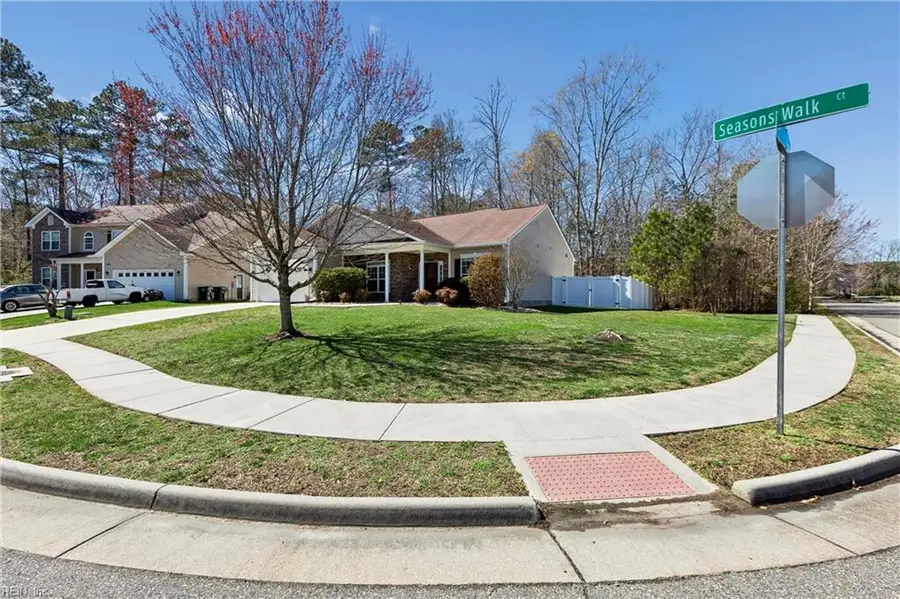 100 Seasons Walk Court, Yorktown, VA 23690 - #3