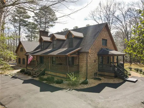 4698 Hill Trail, Gloucester, VA 23061