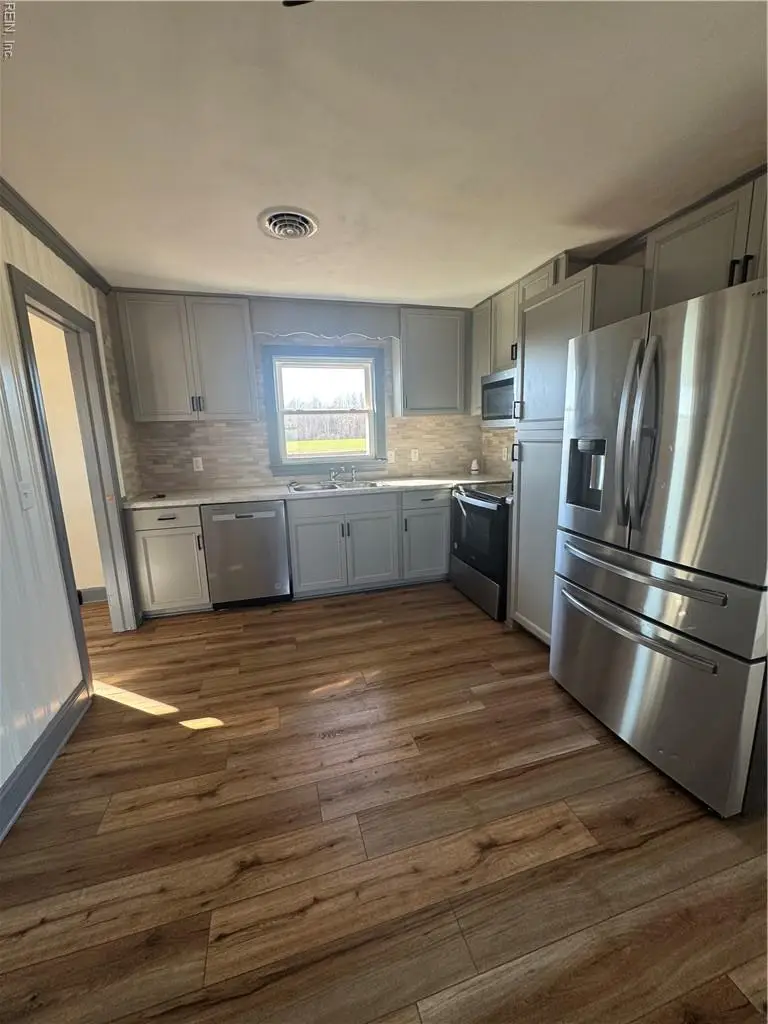 30174 Walters Highway, Carrsville, VA 23315 - #2