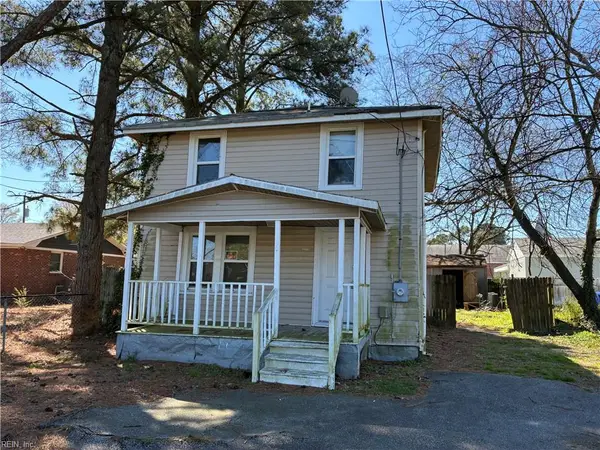 109 S 10th Street, Suffolk, VA 23434