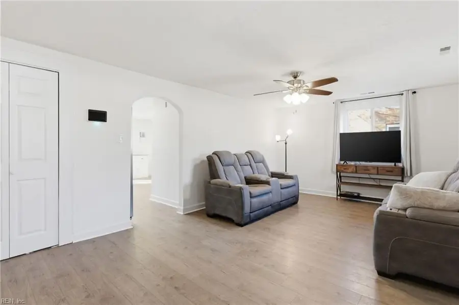 2404 Andrews Boulevard, Hampton, VA 23666 - #3