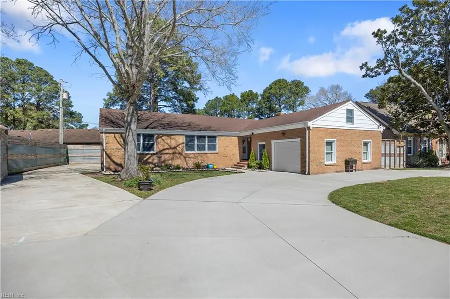 5224 Rolleston Drive, Virginia Beach, VA 23464 - #2