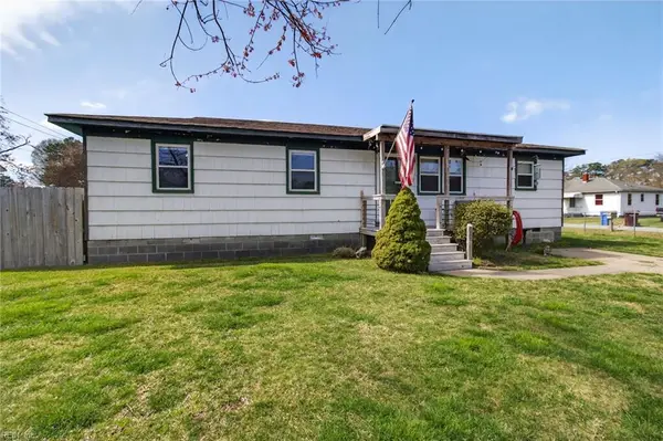 820 Henry Avenue, Chesapeake, VA 23323