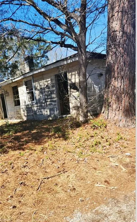 14367 Bethel Church Lane, Smithfield, VA 23430