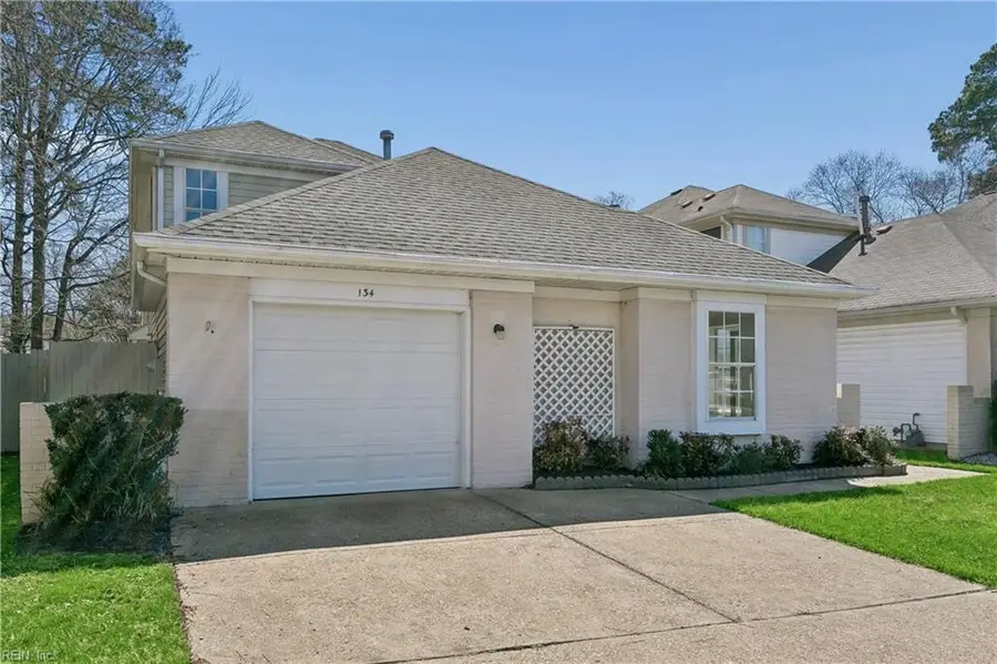 134 Sarazen Court, Newport News, VA 23602 - #2