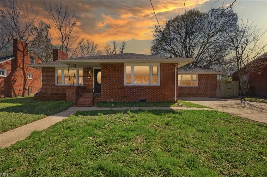 2811 Mapleton Avenue, Norfolk, VA 23504 - #1