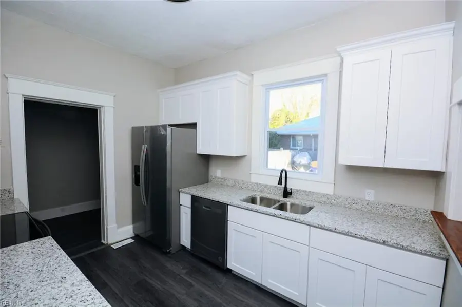 110 E Bay Avenue, Norfolk, VA 23503 - #3