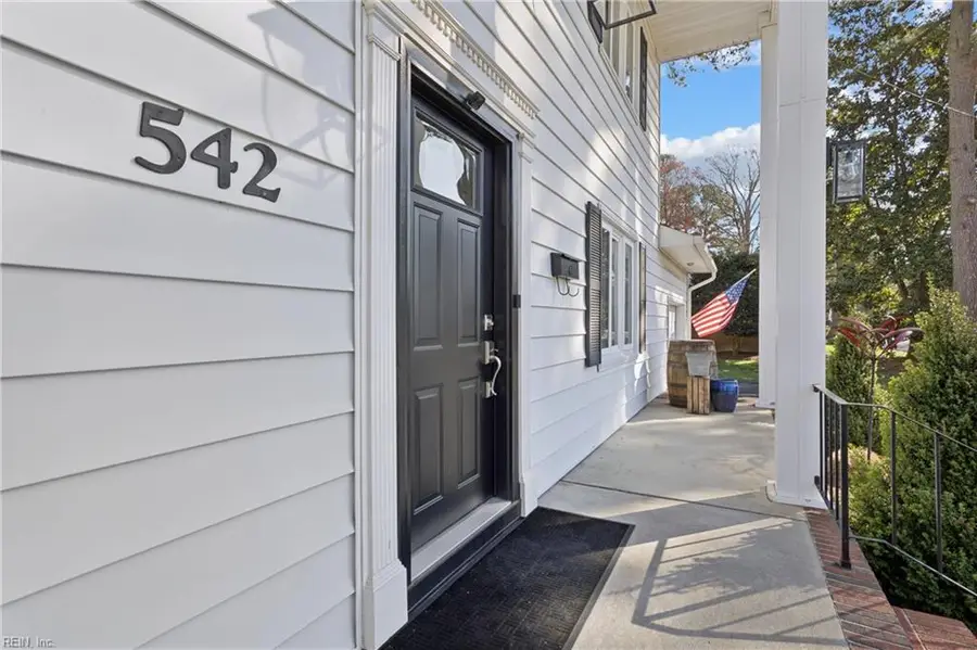 542 Kings Court, Newport News, VA 23606 - #2