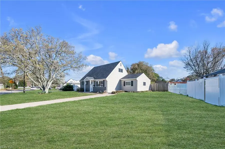 4917 Carnation Avenue, Virginia Beach, VA 23462 - #3