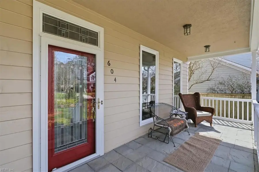 604 Fort Raleigh Drive, Virginia Beach, VA 23451 - #3