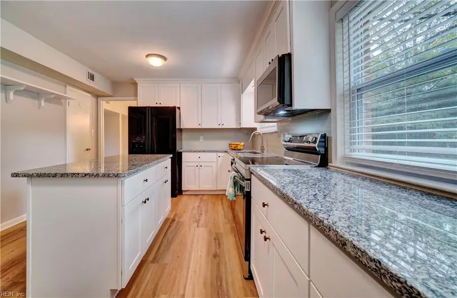 828 Timberlake Drive, Virginia Beach, VA 23464 - #2