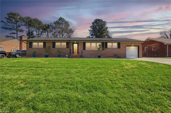 571 Viking Drive, Newport News, VA 23602