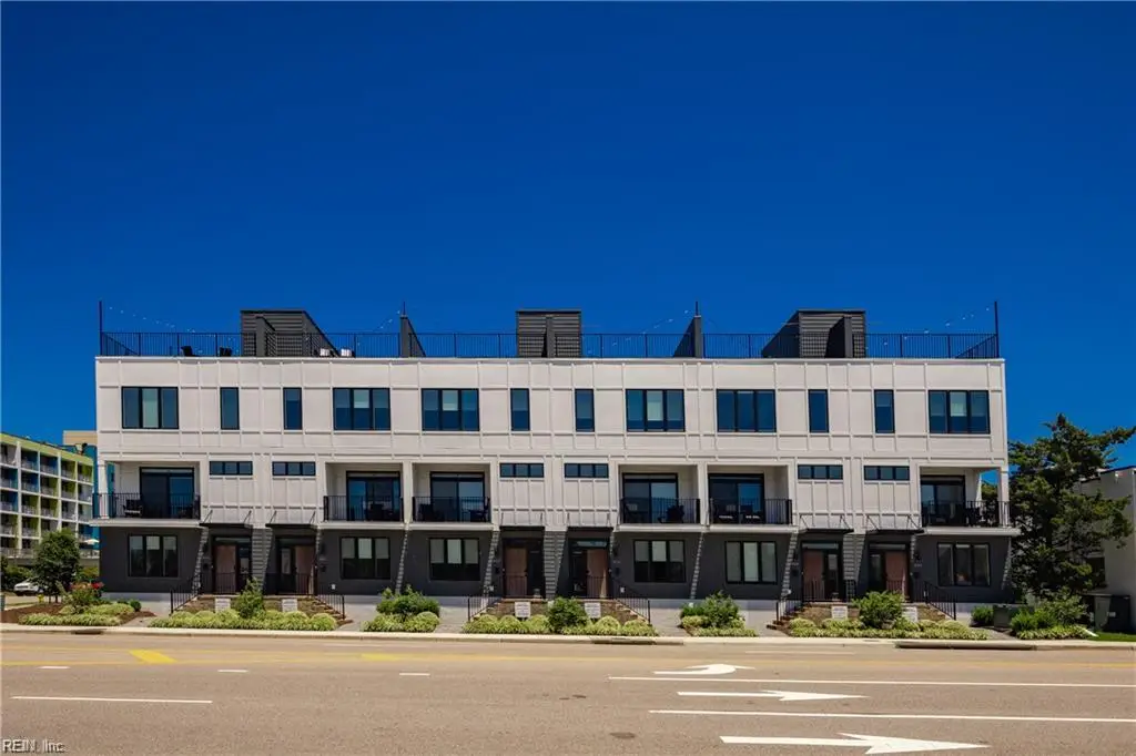 949 Pacific Avenue, Virginia Beach, VA 23451 - #1