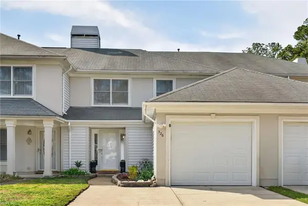 326 Esplanade Place Place, Chesapeake, VA 23320