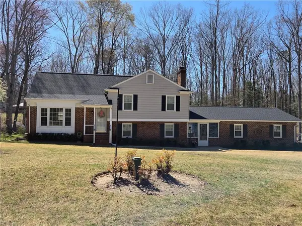 404 Bunker Circle, Sandston, VA 23150