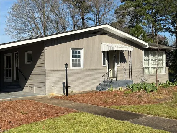 912 Oklahoma Drive, Chesapeake, VA 23323