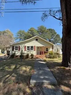 209 Hogart Street, Franklin, VA 23851 - #3