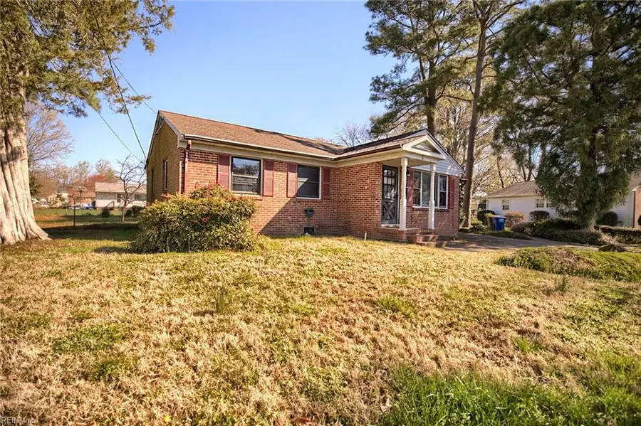 6 Karen Drive, Newport News, VA 23608 - #3