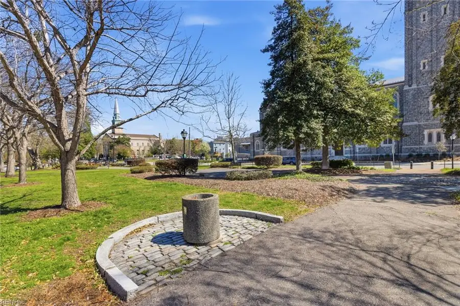 600 W Olney Road #303, Norfolk, VA 23507 - #3