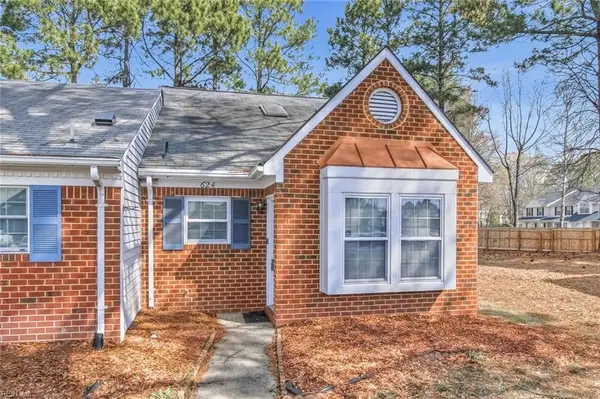624 Hollomon Drive, Hampton, VA 23666